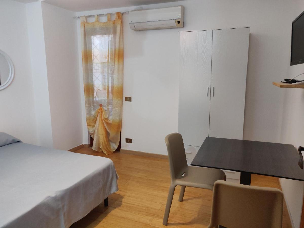 Bed & Breakfast Casa Vittoria Santo Stefano di Camastra Eksteriør bilde